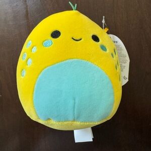NWT Squishmallows Fizzy the Iquana Yellow and Blue Plush.